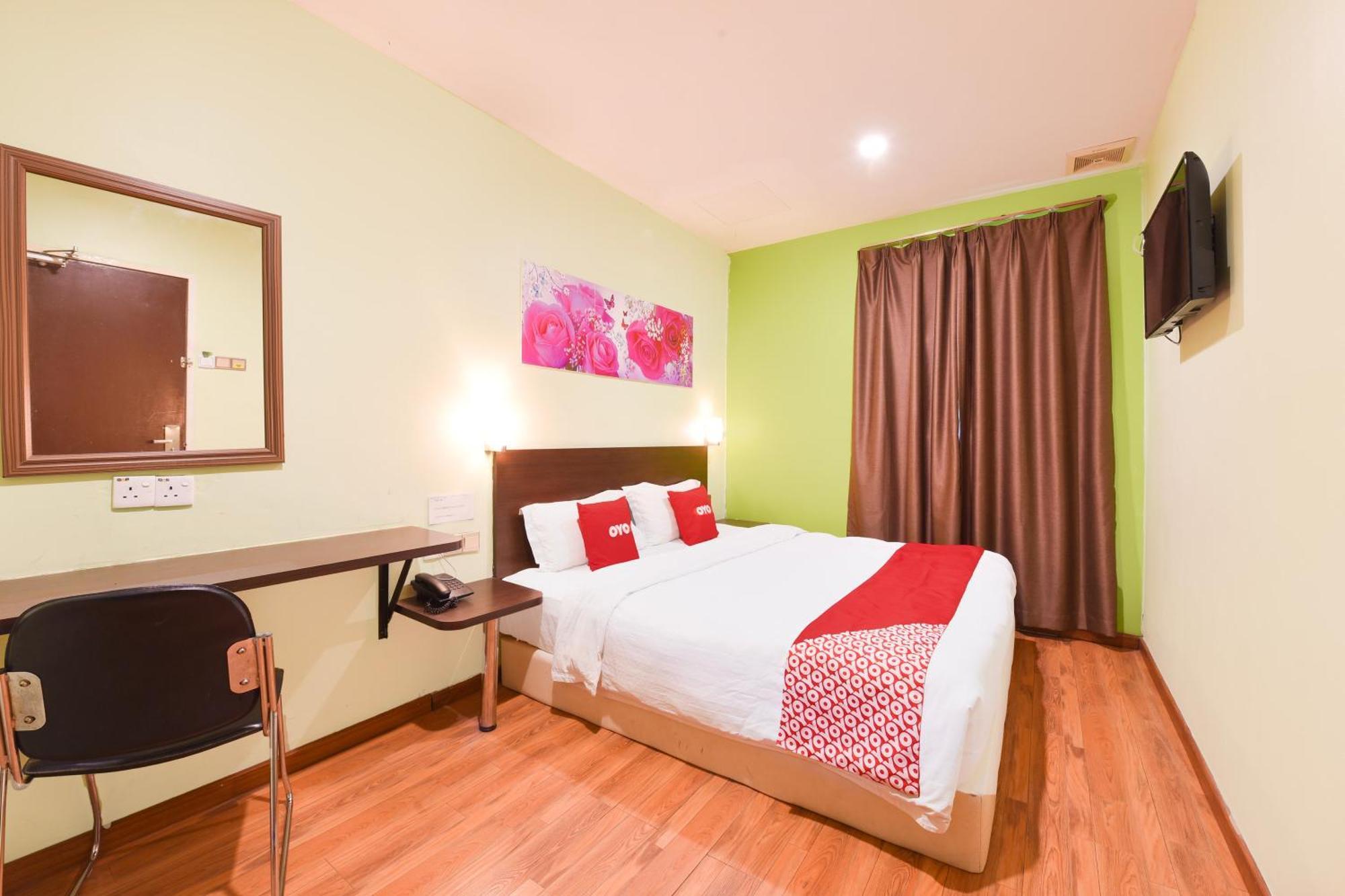 Hotel O G Home Hotel, Kota Bharu, Kelantan. Экстерьер фото